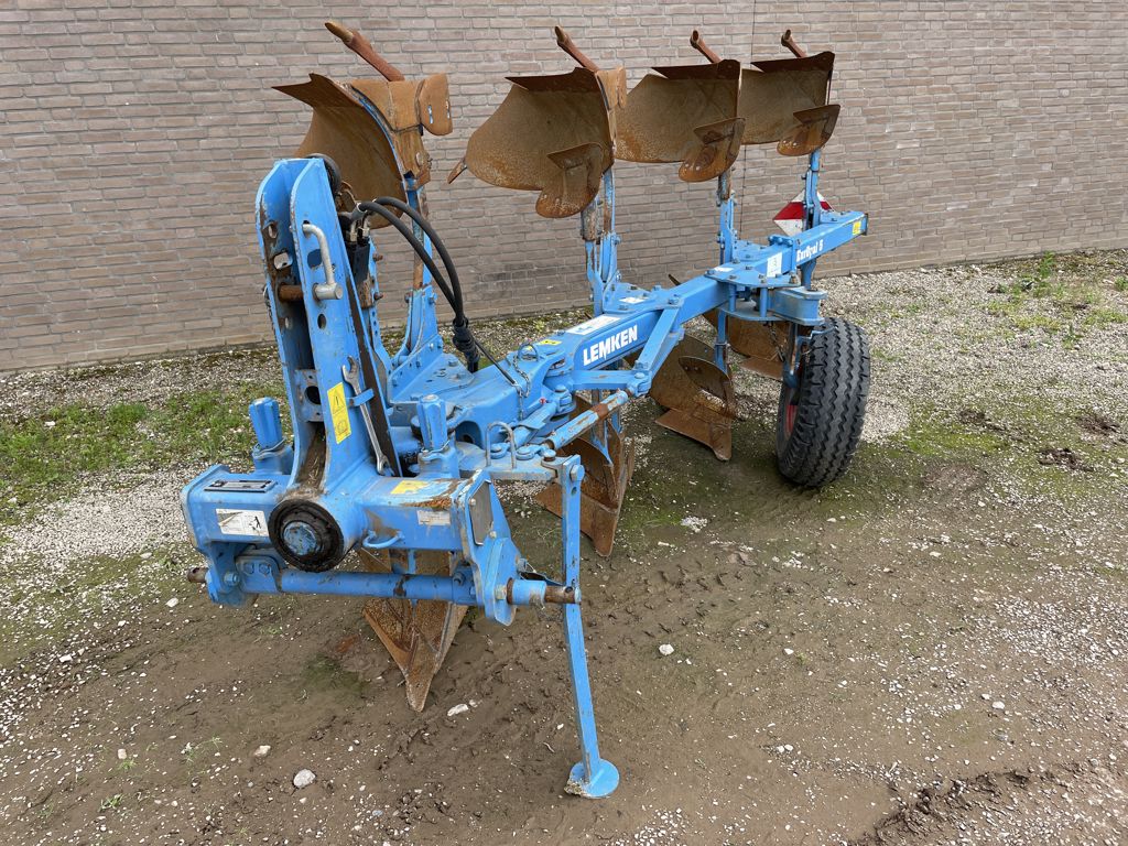 688a17b69cc7c
