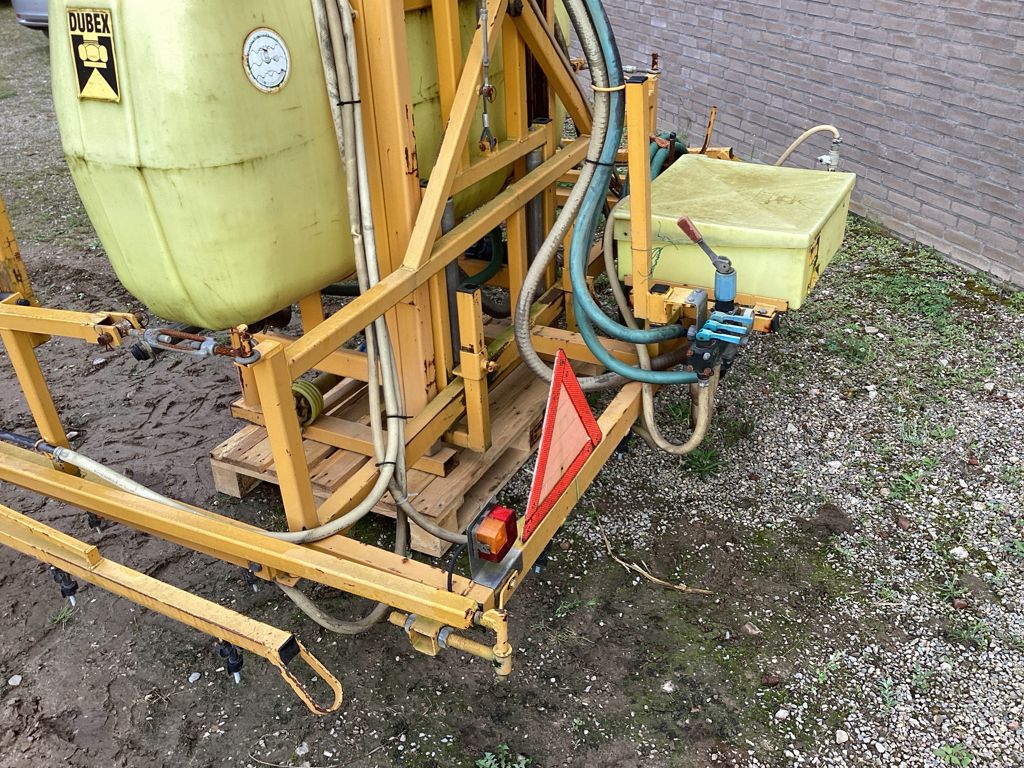 688a180497dc9
