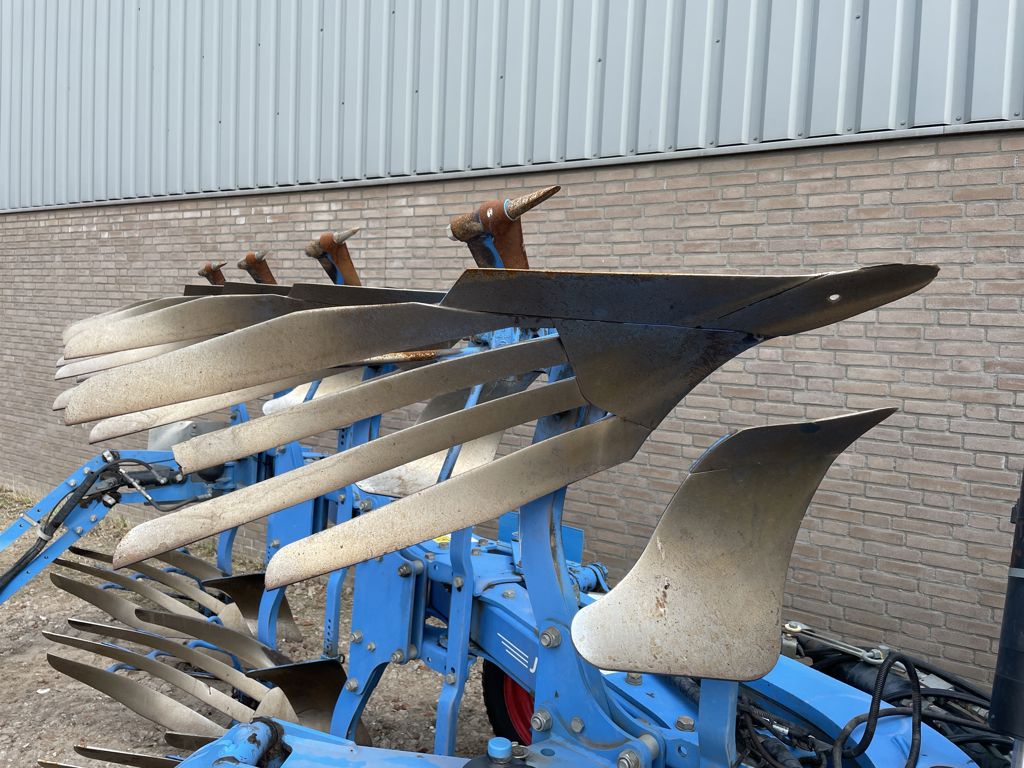 689ef76462811